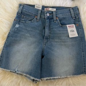 LEVI STRAUSS NWT high rise JEAN SHORTS denim distressed 6/28